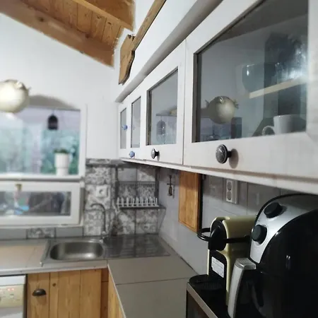 Jenoa, Sealight House Holiday home *