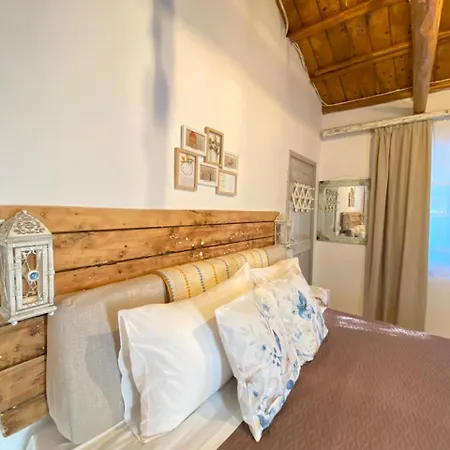 Jenoa, Sealight House Holiday home