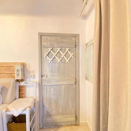 Jenoa, Sealight House Holiday home